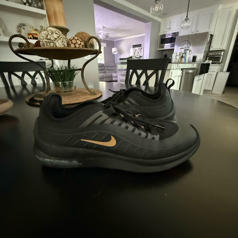 Nike AirMax Axis Black Metallic Gold Athletic Shoes
